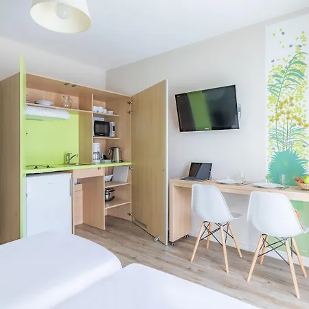 Appart'city Confort 3* טור