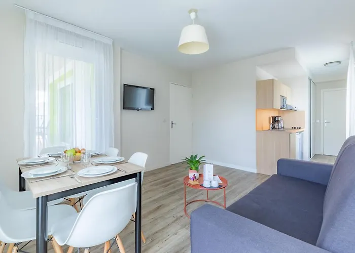 Appart'city Confort Aparthotel 3*